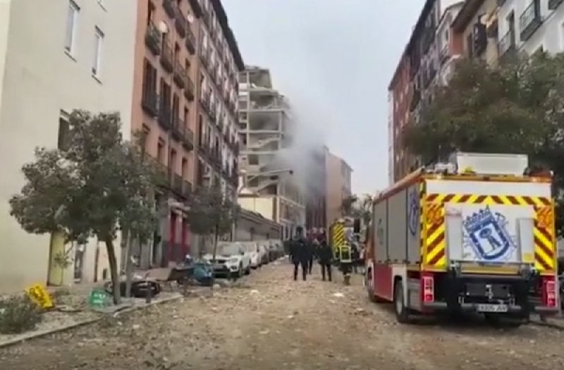 西班牙马德里市长何塞·路易斯·马丁内斯-阿尔梅达表示，市中心一座属于天主教会的建筑发生爆炸后倒塌，已造成至少两人死亡，多人受伤