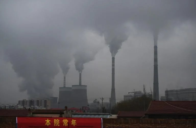 中国恢复部分煤矿生产，并试图在满足电力需求的同时，推进其气候目标