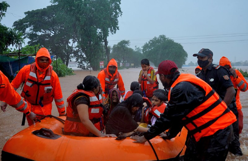 印度西部马哈拉施特拉邦的暴雨已造成至少112人死亡