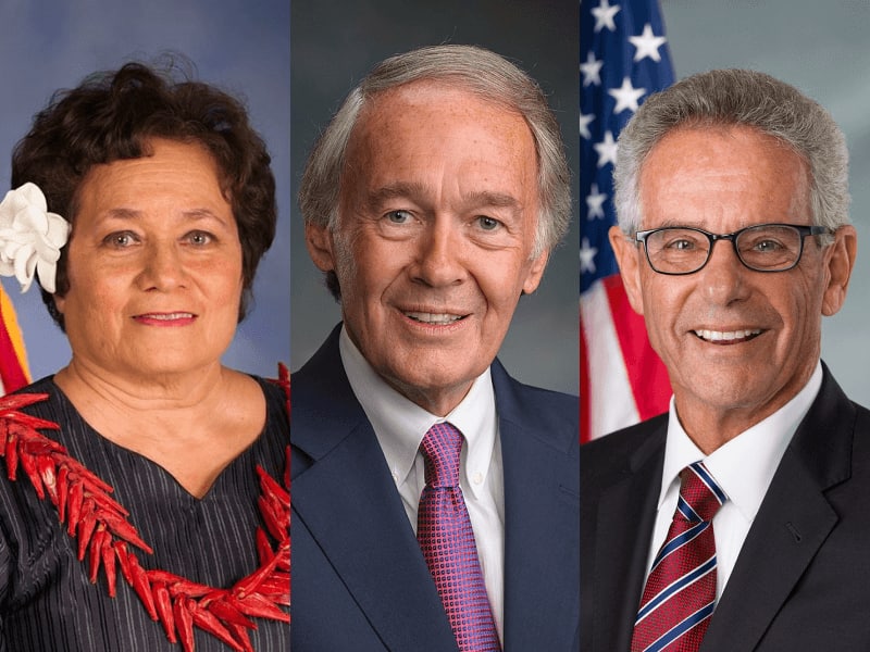 美国联邦参议员艾德·马基率领的参众议员5人访团，搭乘C-40行政专机于晚间7时许飞抵台北松山机场，美国在台协会晚间发布新闻稿表示，访团将于14至15日进行为期两天的访台行程