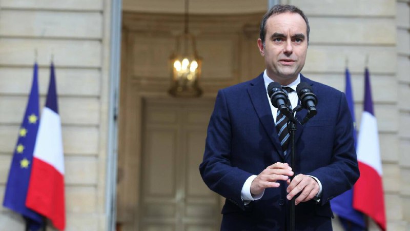 上任不足一月的法国总理勒科尔尼10月6日辞职，总统马克龙已接受辞呈