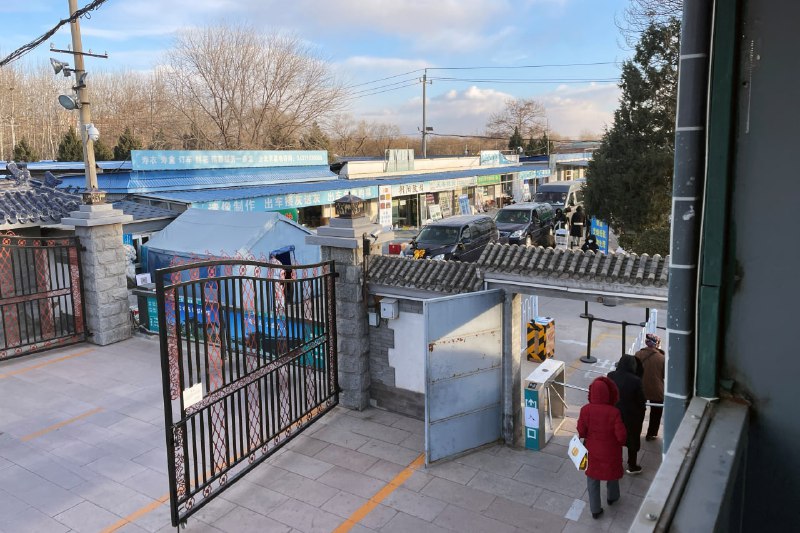 北京市疫情激增使殡仪馆承压
