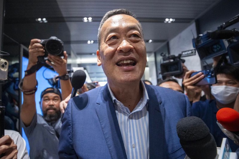 为泰党提名的赛塔·他威信当选新一任泰国总理