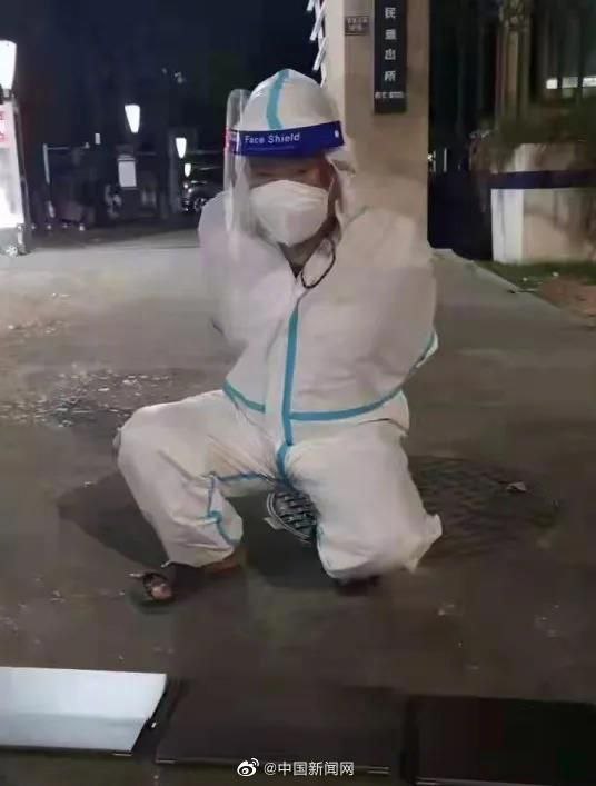 4日下午，厦门市同安区人民法院公开开庭审理偷盗防疫设备案