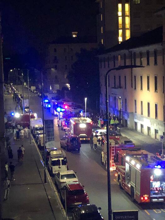意大利米兰一家养老院7日凌晨发生火灾，造成6人死亡、81人受伤