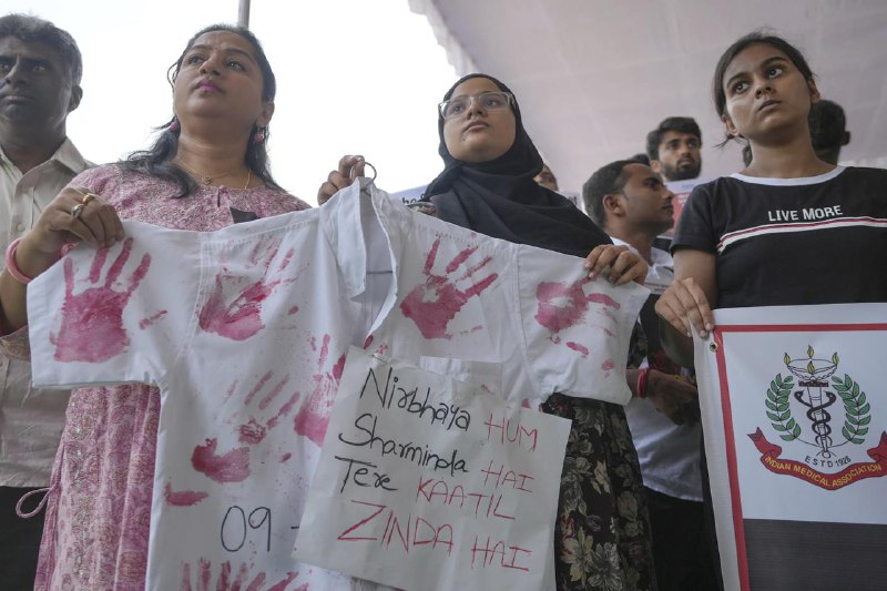 印度女实习医生9日遭奸杀引发持续抗议