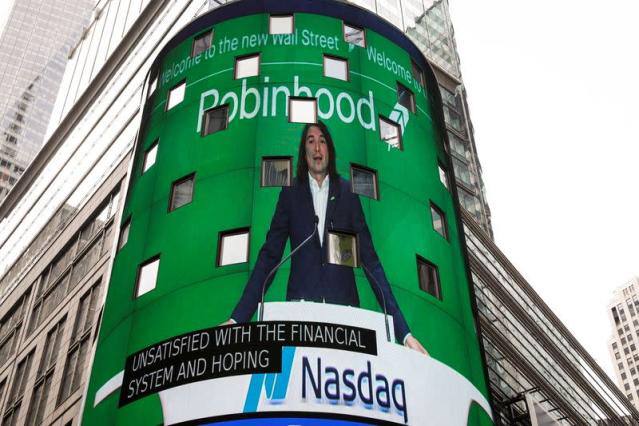 互联网券商Robinhood周四在纳斯达克上市首日以38美元的发行价开盘