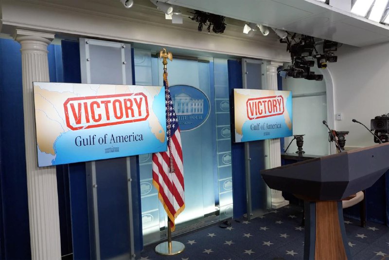 白宫2月25日表示，将由白宫官员而非白宫记者协会来决定哪些媒体可以在椭圆形办公室和“空军一号”享有“特权和有限访问权”